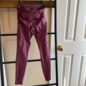 Lululemon pink leggings